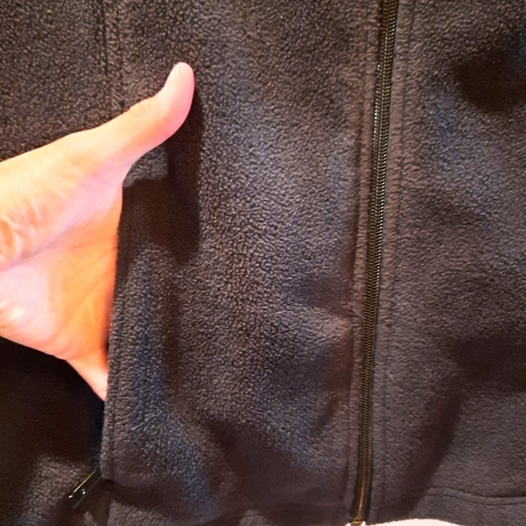 Columbia Black Fleece Zip-Up Vest size Large - Picture 4 of 8